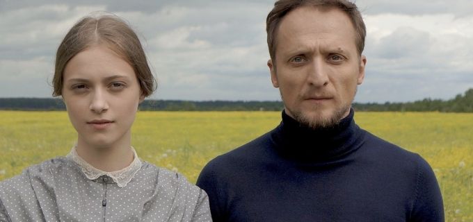 Слоны могут играть в футбол