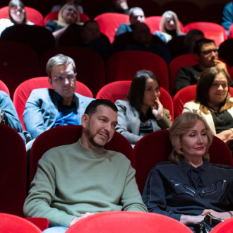 Киновечер с режиссером Светланой Самошиной: закрытый показ фильма «Край надломленной Луны»